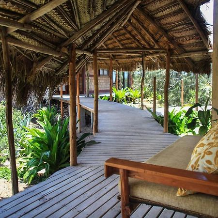 Tofinho Beach House Apartments Inhambane Exteriör bild